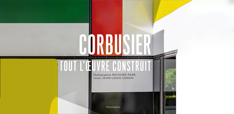 Un ouvrage de près de 500 pages consacrées à Le Corbusier est paru à la fin de l’année 2018. Il présente des photographies inédites de l’ensemble (ou presque) des réalisations de l’architecte. Nombreuses sont celles offrant une place importante au toit-terrasse.