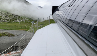 La nouvelle liaison Orelle-Cime Caron monte jusqu’à 3 200 m. 